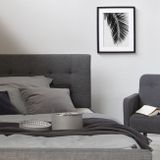 Čalouněná postel 180x200 šedá s lamelovým roštem 2 zásuvky